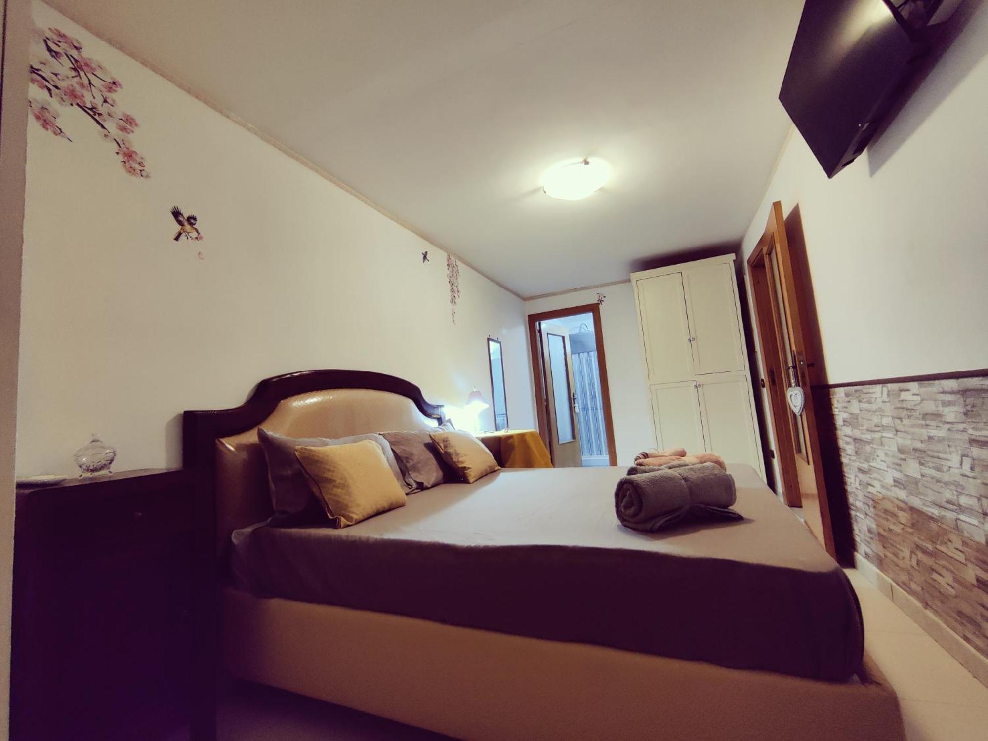 The Second Floor Hotel เนเปิลส์ ภายนอก รูปภาพ